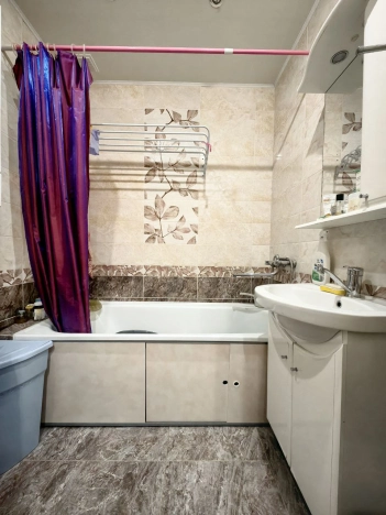 Купить квартиру на улице Киевское шоссе в Смоленске. Вариант № 7884327, 6, площадь -  квм, цена 4900000 рублей