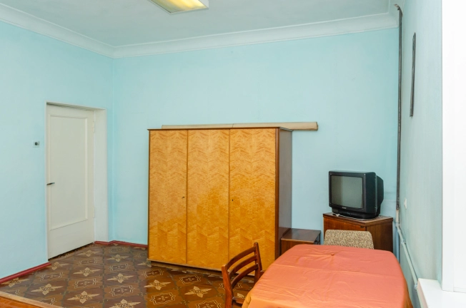 Купить двухкомнатную квартиру в ЦАО в Новосибирске. Вариант № 15010, 4, площадь -  квм, цена 4900000 рублей