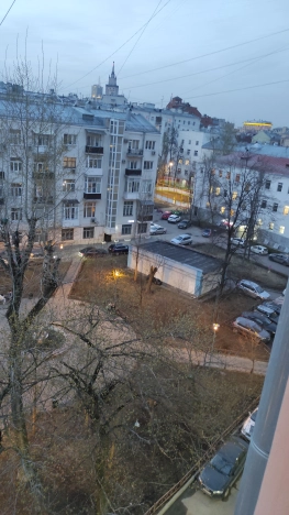 Купить квартиру в районе Басманный в Москве. Вариант № 5048, 37, площадь - квм, цена 42000000.0000 рублей