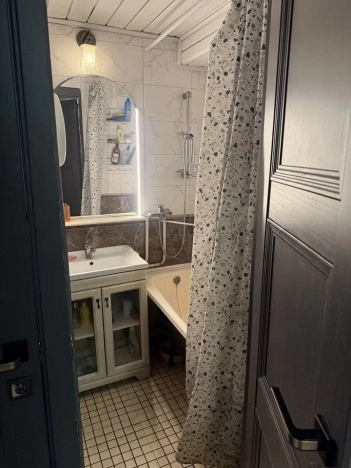 Купить квартиру в Москве. Вариант № 8177023, 1, площадь -  квм, цена 24000000 рублей