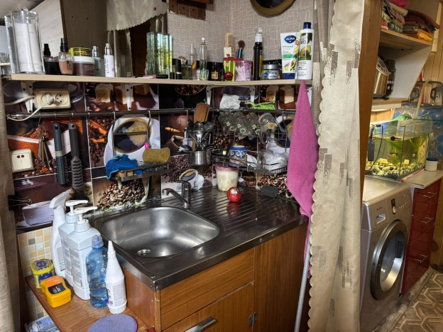 Купить дом в Новосибирске. Вариант № 3868527, 15, площадь -  квм, цена 2950000 рублей