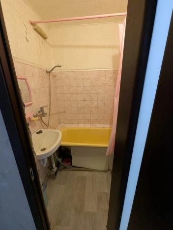 Снять двухкомнатную квартиру на улице Белоконской в Владимире. Вариант № 9919786, 6, площадь -  квм, цена 20000 рублей