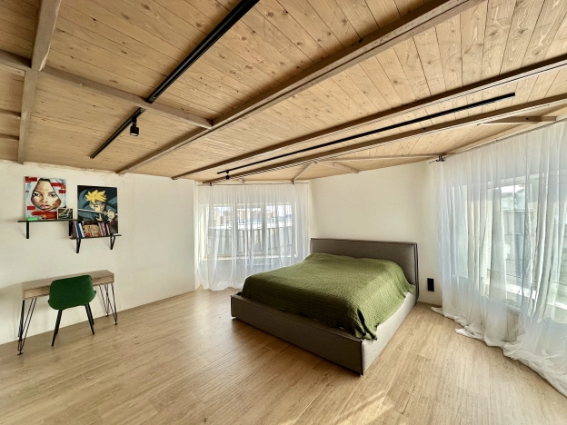 Купить двухкомнатную квартиру на вторичке в Пензенской области. Вариант № 25621, 2, площадь -  квм, цена 10380000 рублей