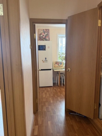 Купить однокомнатную квартиру в Новосибирской области. Вариант № 10339434, 6, площадь -  квм, цена 4950000 рублей