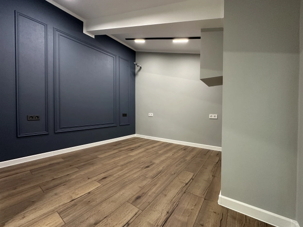 . Вариант № 46930, 19, площадь - 52 квм, цена 10999999 рублей