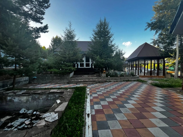 Купить дом в Иркутской области. Вариант № 60334, 7, площадь -  квм, цена 12500000 рублей