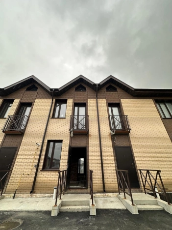 Купить таунхаус в Новосибирске. Вариант № 15969, 0, площадь -  квм, цена 6249000 рублей