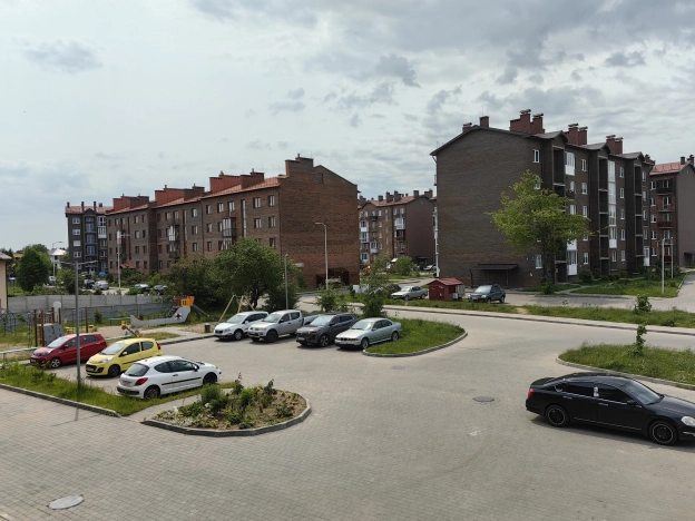 Купить квартиру в Пионерском. Вариант № 48525, 34, площадь -  квм, цена 11300000 рублей