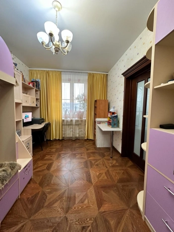 Купить трехкомнатную квартиру у метро Котельники в Московской области. Вариант № 10425234, 4, площадь -  квм, цена 8850000 рублей