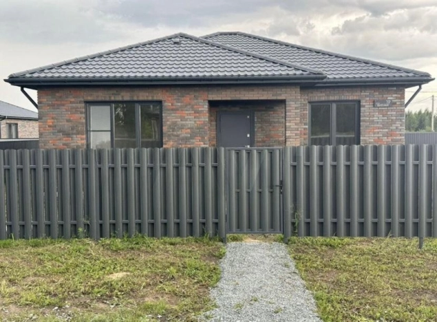 Купить дом в Микрорайоне Порт-Артур в Омске. Вариант № 2103571, 2, площадь -  квм, цена 7800000 рублей