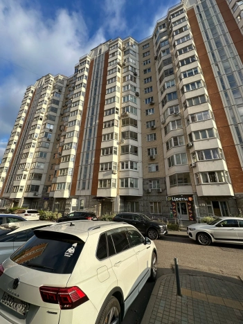 Купить квартиру в Москве. Вариант № 37212, 24, площадь - квм, цена 23900000.0000 рублей