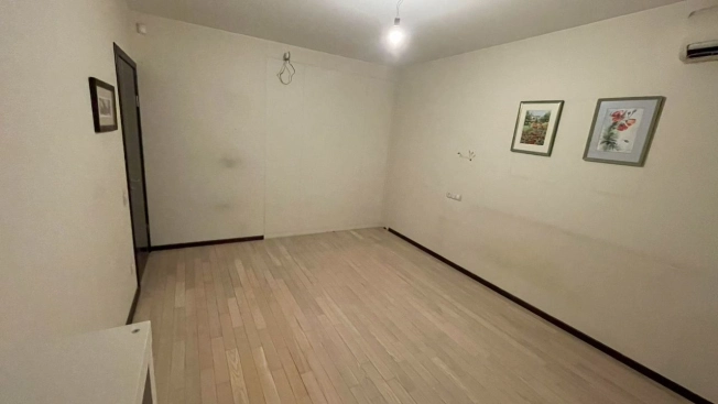 Купить квартиру в Москве. Вариант № 8999663, 1, площадь - квм, цена 24000000 рублей