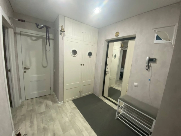 Снять квартиру в Тобольске. Вариант № 9809293, 14, площадь -  квм, цена 65000 рублей