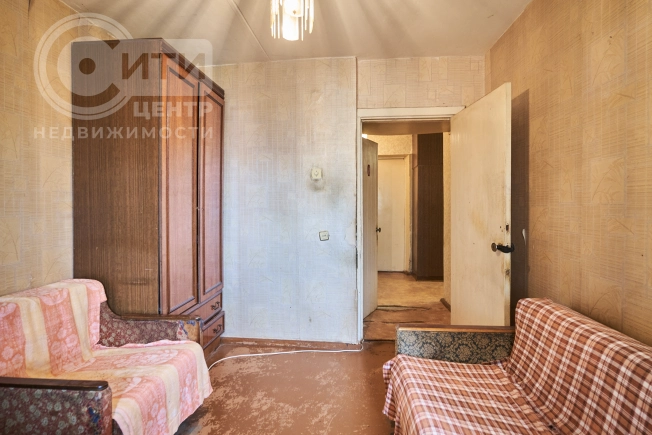 Купить трехкомнатную квартиру в Воронеже. Вариант № 2006641, 17, площадь -  квм, цена 4700000 рублей