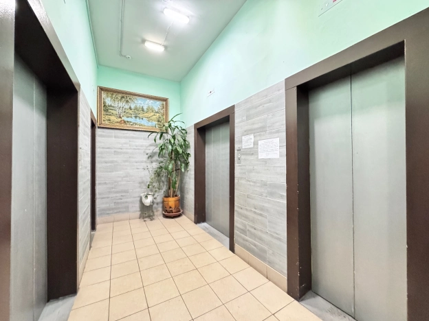 Купить квартиру в Москве. Вариант № 8463148, 1, площадь -  квм, цена 27990000 рублей