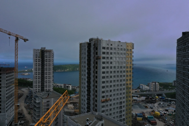 Купить двухкомнатную квартиру в новостройках в Приморском крае. Вариант № 4136715, 3, площадь -  квм, цена 13098750 рублей