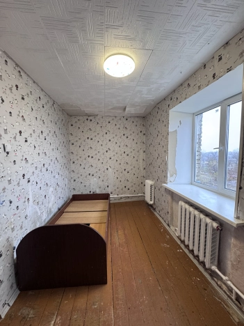 Купить трехкомнатную квартиру в Приморском крае. Вариант № 16506, 13, площадь -  квм, цена 4200000 рублей