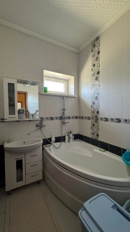 Купить дом в Элисте. Вариант № 743368, 10, площадь -  квм, цена 18000000 рублей