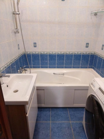 Купить квартиру в Москве. Вариант № 8357373, 4, площадь -  квм, цена 12200000 рублей