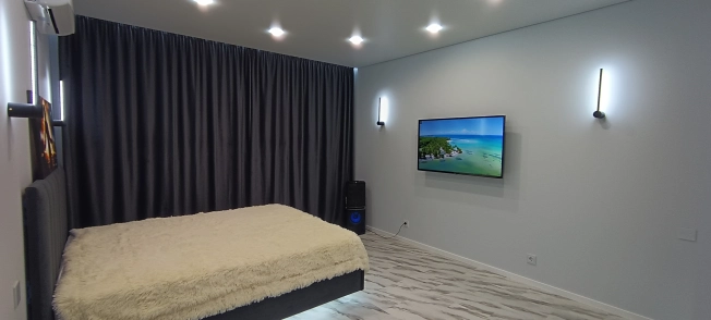 Снять квартиру в Тобольске. Вариант № 1301531, 5, площадь -  квм, цена 70000 рублей