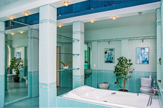 Купить дом на улице Вертковская в Новосибирске. Вариант № 2341, 25, площадь -  квм, цена 24500000 рублей