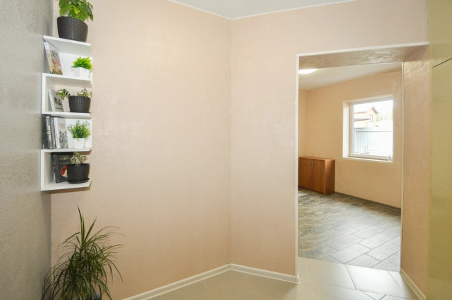 Купить дом в Новосибирске. Вариант № 2986115, 29, площадь -  квм, цена 9800000 рублей