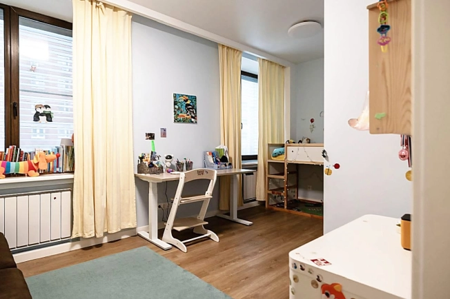 Купить трехкомнатную квартиру на улице Полевая в Нижегородской области. Вариант № 58553, 6, площадь -  квм, цена 35000000 рублей