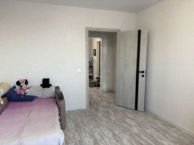 Купить трехкомнатную квартиру в ЖК Четыре Желания в Воронеже. Вариант № 1780323, 7, площадь -  квм, цена 9500000 рублей