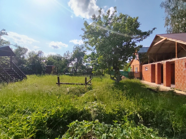 Купить дачу на улице Солнечная в Московской области. Вариант № 27457, 15, площадь -  квм, цена 2400000 рублей