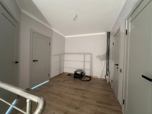 Купить таунхаус в Элисте. Вариант № 5530129, 14, площадь -  квм, цена 9500000 рублей