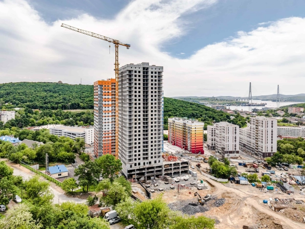 Купить однокомнатную квартиру на улице Слуцкого в Владивостоке. Вариант № 1619340, 17, площадь -  квм, цена 6849000 рублей