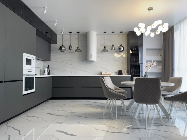 Купить четырехкомнатную квартиру в Волгограде. Вариант № 2103303, 0, площадь -  квм, цена 19300000 рублей