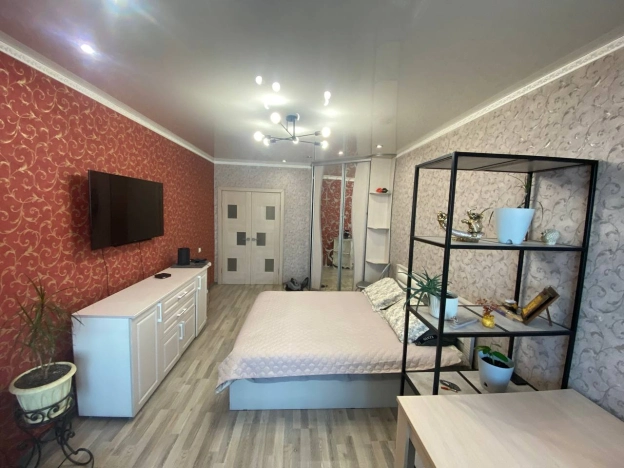 Купить трехкомнатную квартиру в Микрорайоне 6-й, Чита в Чите. Вариант № 1143322, 2, площадь -  квм, цена 11940000 рублей