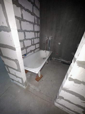 Купить таунхаус в Ленинградской области. Вариант № 8128315, 28, площадь -  квм, цена 12900000 рублей