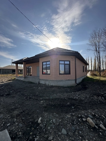 Купить дом в Краснодарском крае. Вариант № 10279869, 3, площадь -  квм, цена 10700000 рублей