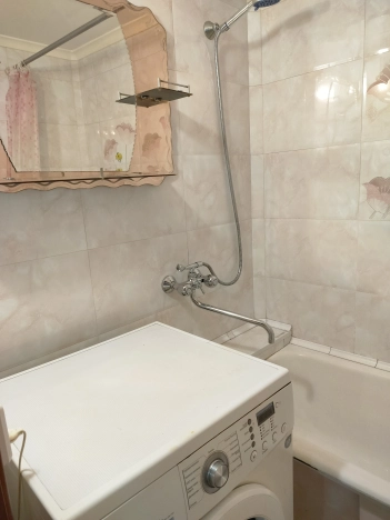 . Вариант № 19378, 16, площадь - 52.5 квм, цена 5950000 рублей