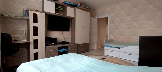 Купить двухкомнатную квартиру в Микрорайоне 51А, Обнинск в Обнинске. Вариант № 4119435, 6, площадь -  квм, цена 10200000 рублей