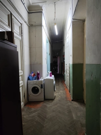 Купить комнату в Ростове-на-Дону. Вариант № 9266883, 3, площадь -  квм, цена 2400000 рублей