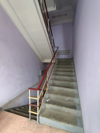 Снять коммерческую недвижимость в Иванове. Вариант № 9211098, 5, площадь -  квм, цена 10098 рублей