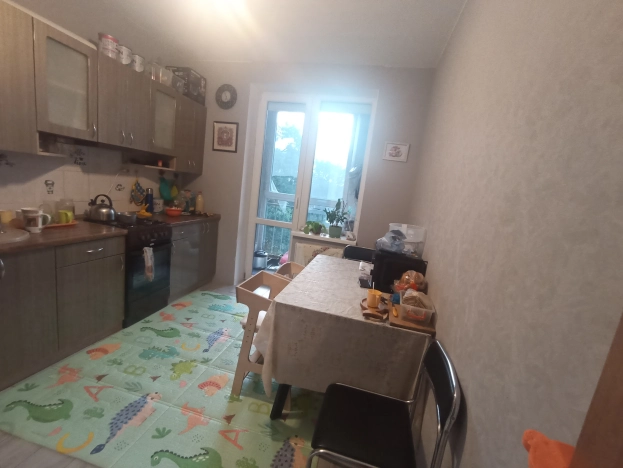 Купить трехкомнатную квартиру на улице Докука в Калининграде. Вариант № 3480, 5, площадь -  квм, цена 8500000 рублей