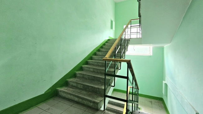 Купить квартиру в Липецкой области. Вариант № 44450, 14, площадь -  квм, цена 2350000 рублей