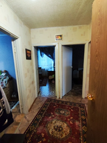 Купить четырехкомнатную квартиру в Владимирской области. Вариант № 1173, 17, площадь -  квм, цена 3950000 рублей