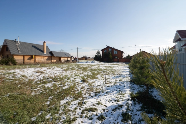 Купить земельный участок в Новосибирске. Вариант № 8153854, 8, площадь -  квм, цена 1300000 рублей