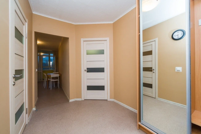 Купить однокомнатную квартиру в Рязанской области. Вариант № 10243038, 8, площадь -  квм, цена 6000000 рублей