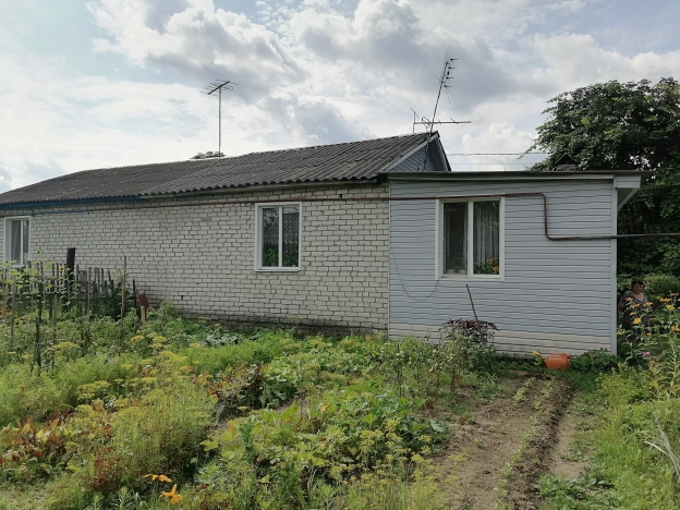 Купить дом в Брянской области. Вариант № 1271985, 12, площадь -  квм, цена 1350000 рублей