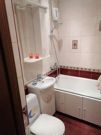 Купить однокомнатную квартиру на вторичке в Москве. Вариант № 10005892, 12, площадь -  квм, цена 10900000 рублей