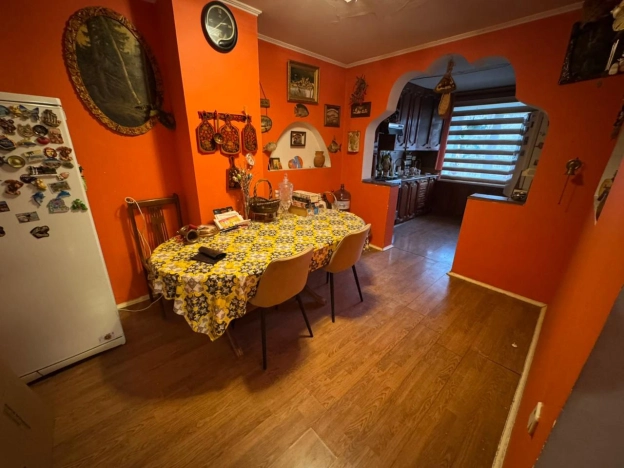 Купить четырехкомнатную квартиру в районе Сокол в Москве. Вариант № 23990, 12, площадь -  квм, цена 16900000 рублей