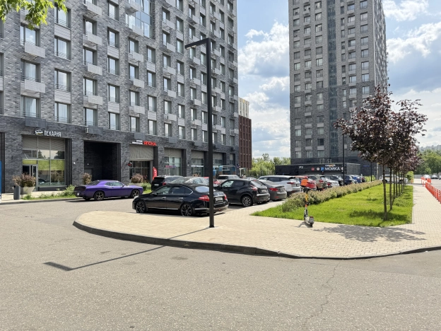 Купить квартиру в районе Хорошёво-Мнёвники в Москве. Вариант № 56165, 0, площадь - квм, цена 20085000.0000 рублей