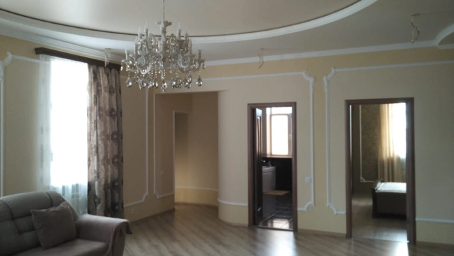 Купить дом в Омске. Вариант № 5513, 0, площадь -  квм, цена 17000000 рублей