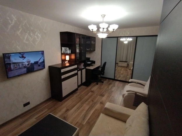 Купить однокомнатную квартиру в Санкт-Петербурге. Вариант № 10301074, 4, площадь -  квм, цена 6960000 рублей